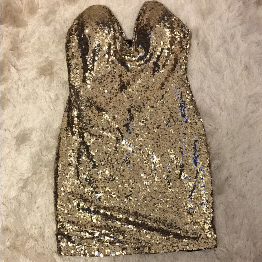 Deep v gold sequins dress